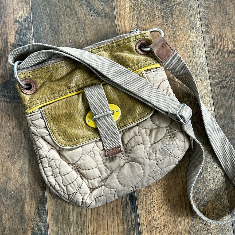 Fossil Key-Per Quilted Laminated Canvas Crossbody Purse